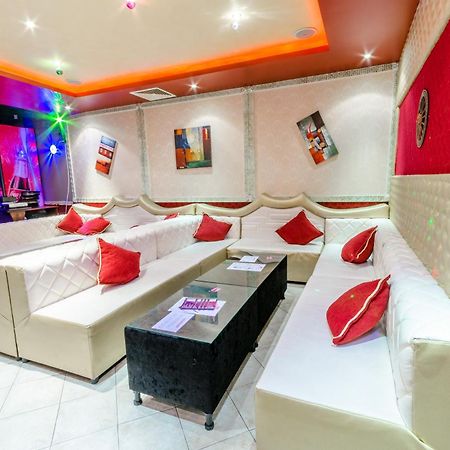 Hotel Cosmos Asenovgrad Buitenkant foto